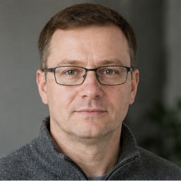 avatar &ndash; Максим Андреев